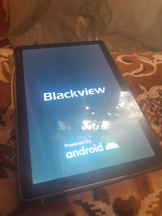 Планшет Blackview tab 10 (циклічний запуск)