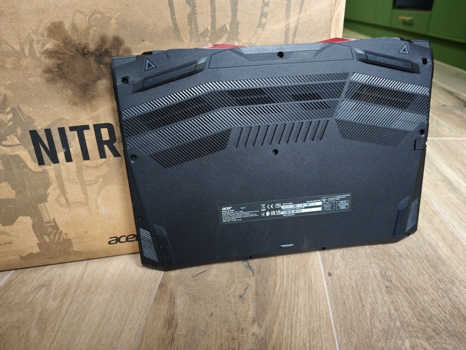 Acer Nitro 5 RTX3050 144Hz Ryzen 5 5600H 16/512gb ігровий ноутбук повний комплект