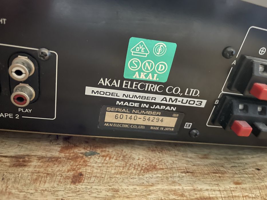 Wzmacniacz Akai AM-U03