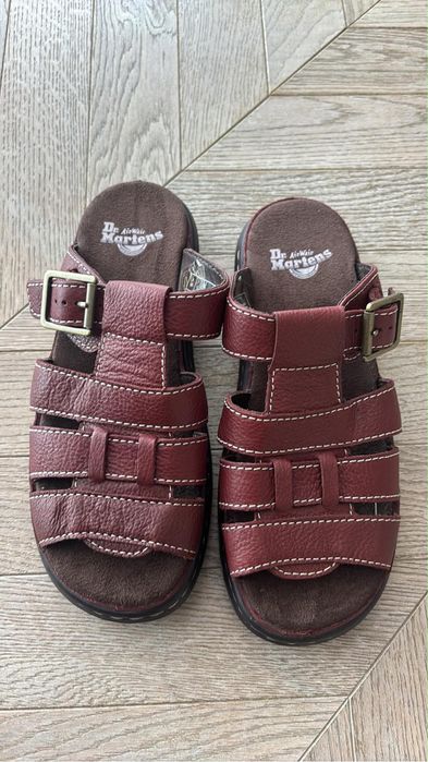 Klapki dr.Martens