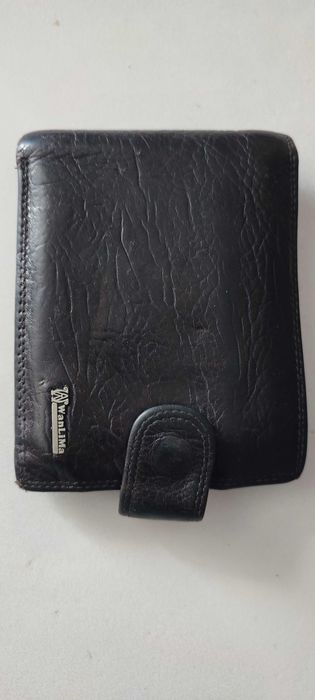Шкіряні  портмоне,  гаманці, бумажники