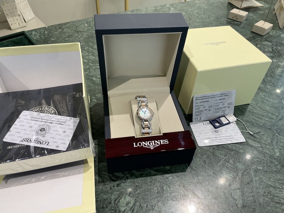 Longines PrimaLuna Diamantes