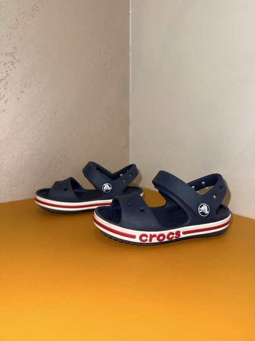 Crocs дитячі сандалі розмір с 5