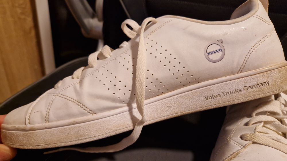 Adidas Advantage CLEAN VOLVO BUTY