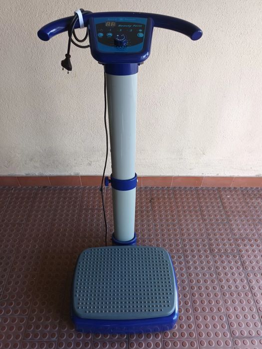 Máquina de ginástica  vibratória, para circulação sanguínea do corpo