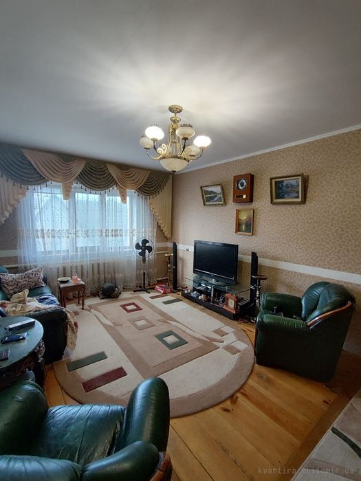 N:14205 - Продаж частини будинку, 5-кімн., Мальованка