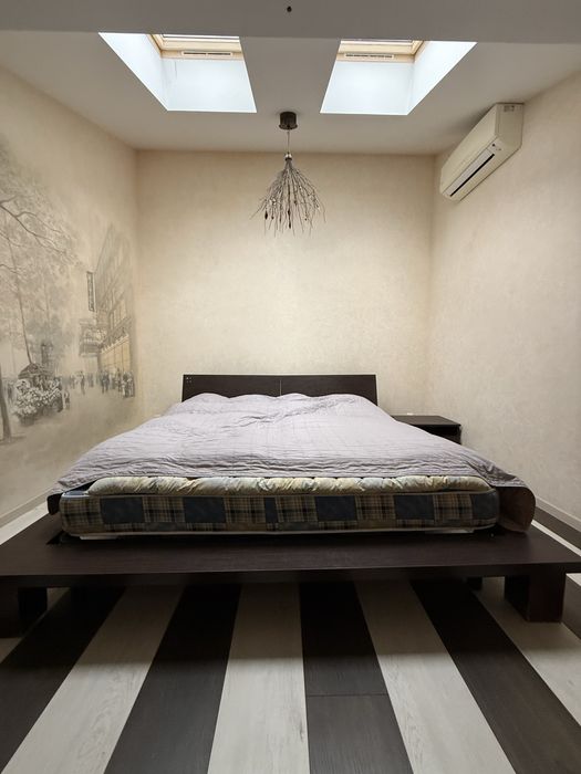 Продам двухрівневу квартиру с.Чубинське ( 140 кв.метрів)