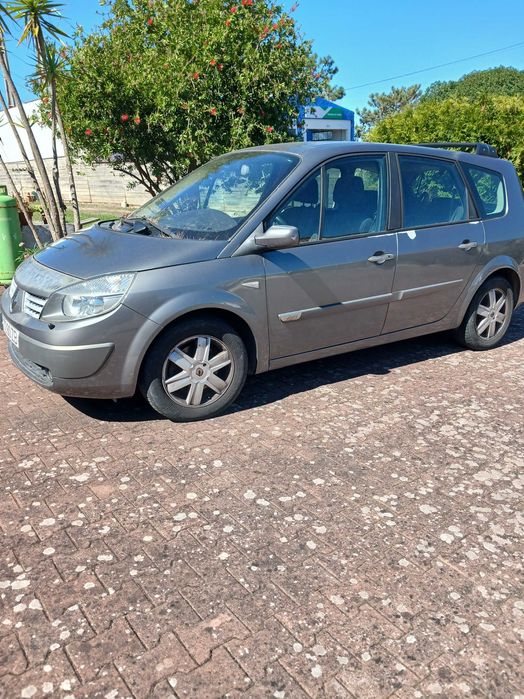 Renaullt Megane Scenic — photo 5