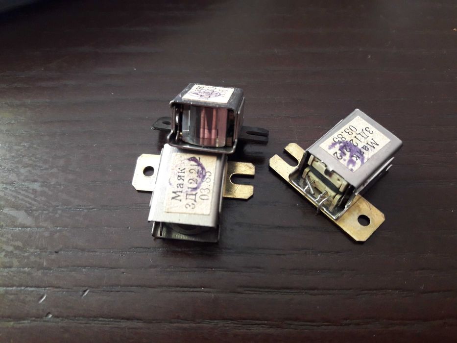 Продам НОВЫЕ универсальные головки для кассетного магнитофона.: 70 грн ...