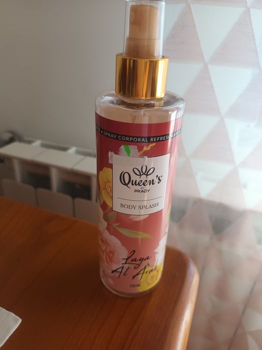 Body splash  Queen s by  prady