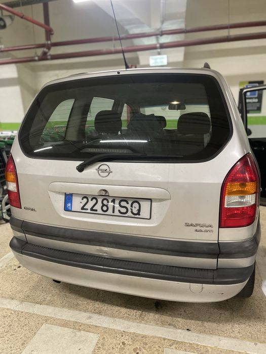 Vendo Opel  zafira Comfort diesel