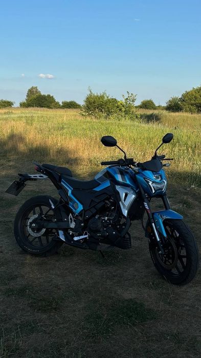 Мотоцикл lifan SR220