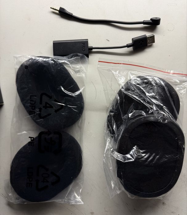 Fones Logitech Pro X