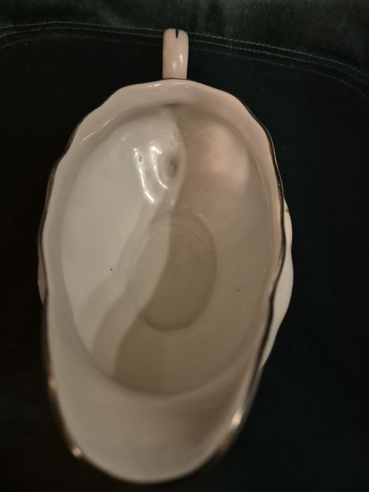 Porcelanowa sosjerka z Karoliny