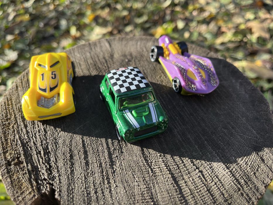 Машинки Hot Wheels