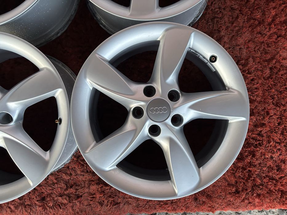 Original Audi a4 a6 Q3 Q5 R17 5x112