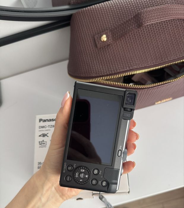 Фотоапарат преміум класу Panasonic Lumix TZ80