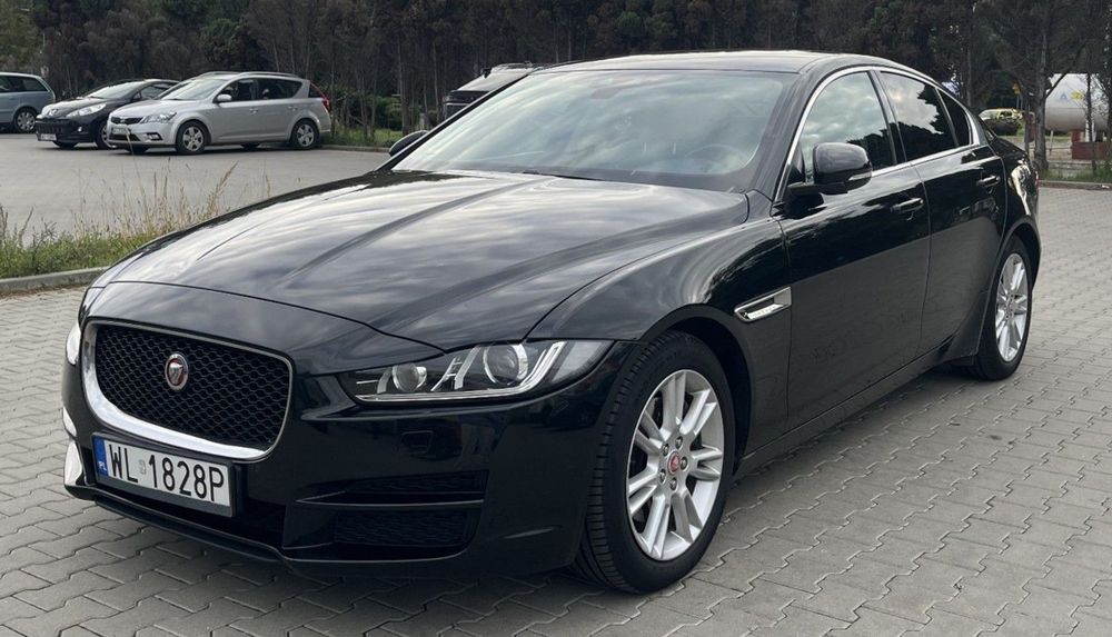 Jaguar XE