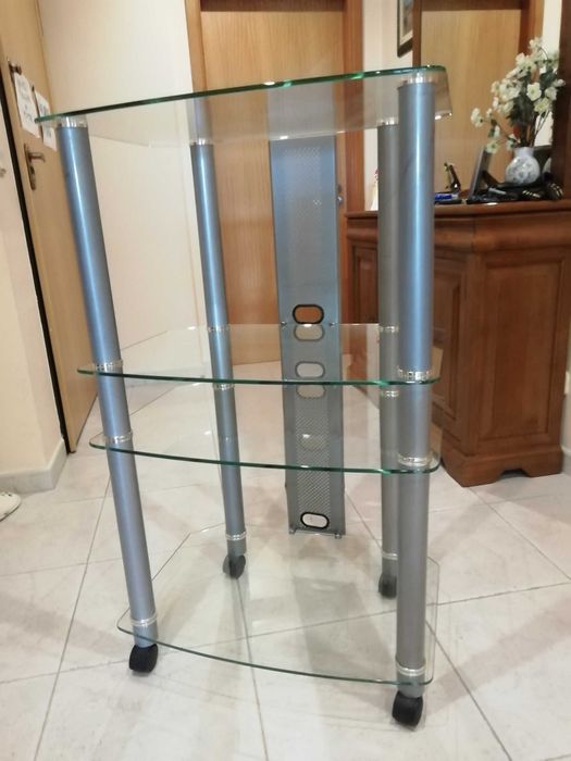 Móvel para TV em vidro