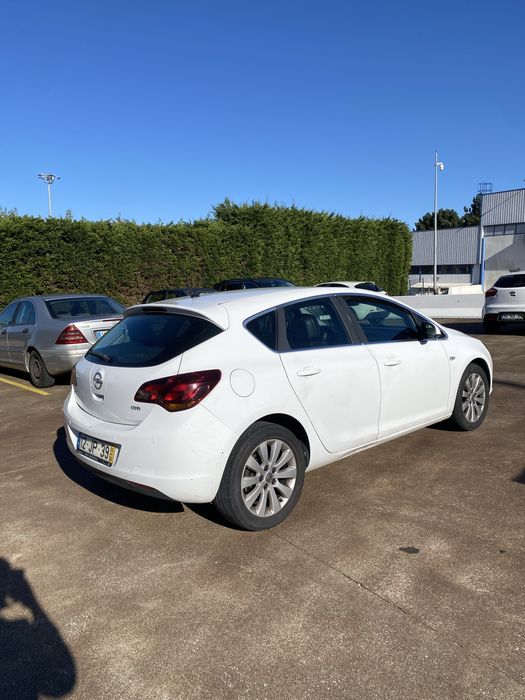 Opel Astra 2010 1.7 CTDI