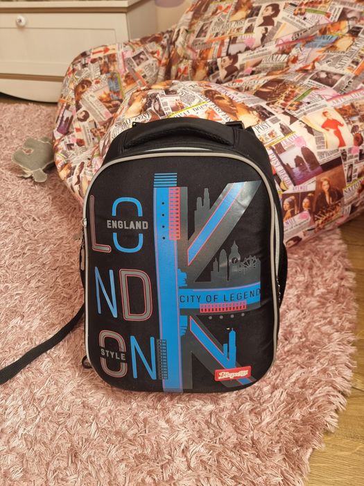 Рюкзак школьный 1-4класс