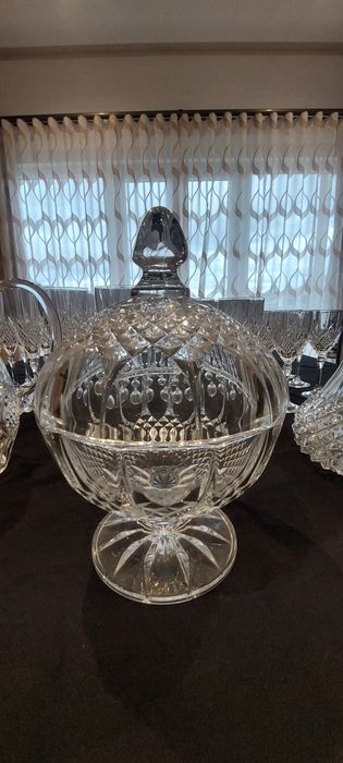 Jogo de copos em cristal  53 peças