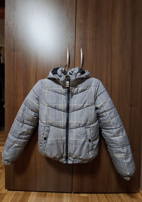 Зимова курточка H&M
