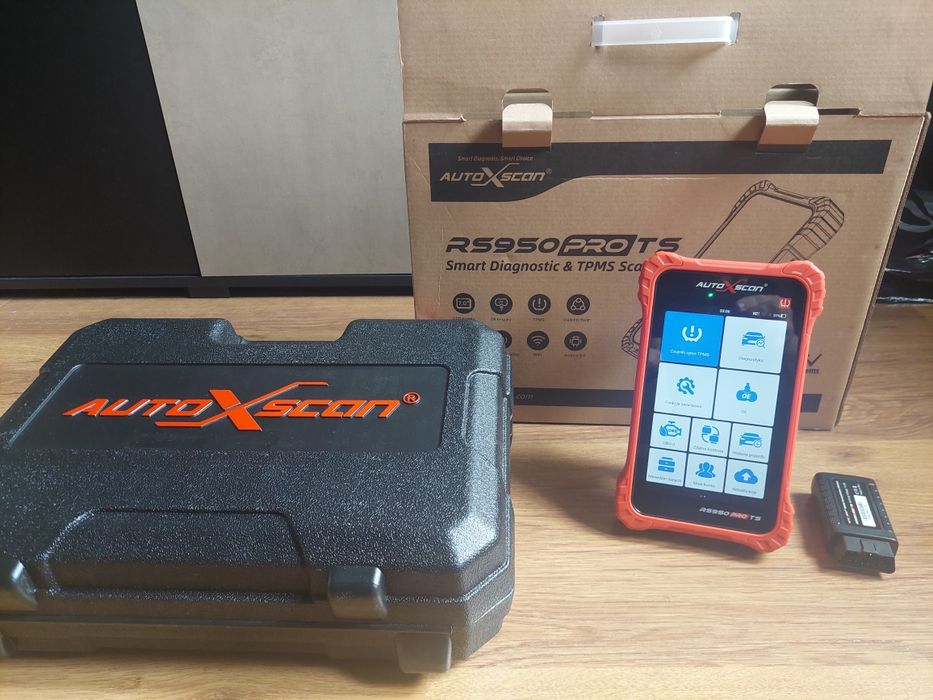 Tester diagnostyczny Autoxscan RS 950 Pro TS + programator czujników