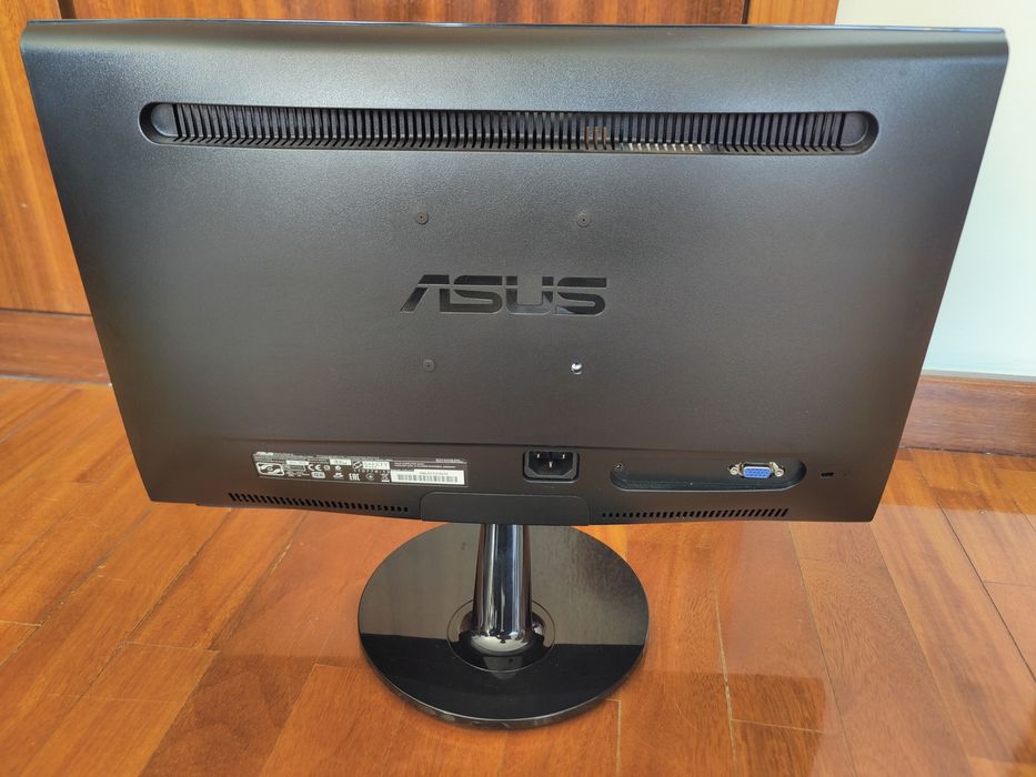 Monitor ASUS VS197DE VGA 19''