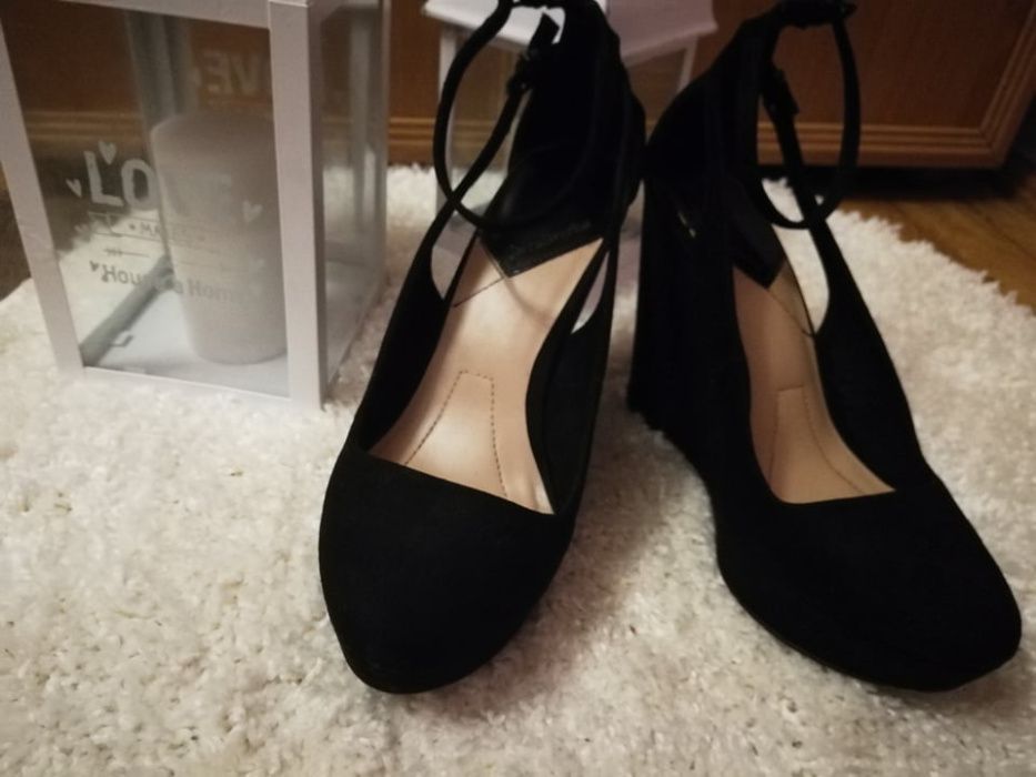 czarne koturny polecam