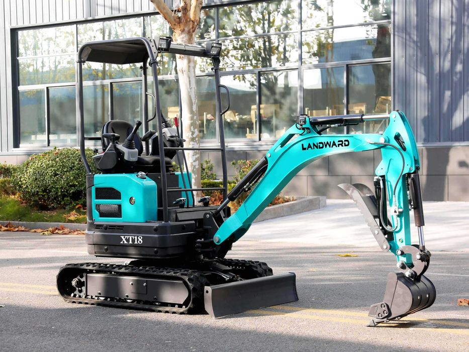 Mini Giratória LANDWARD XT18 1800KG Motor Kubota