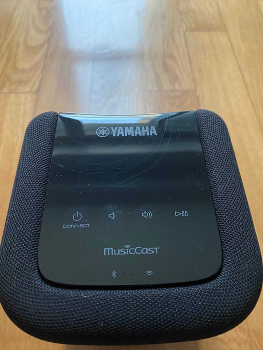 Coluna Yamaha WX-010