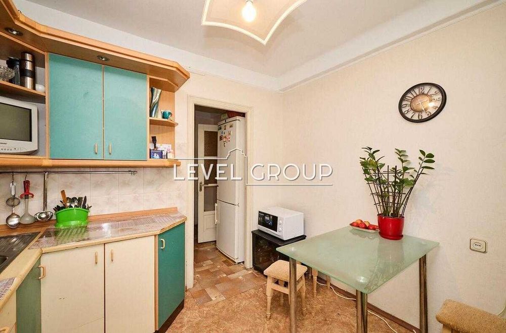 Продаж 3-кімнатна квартира Лісовий масив | Лісова| Чернігівська Юность