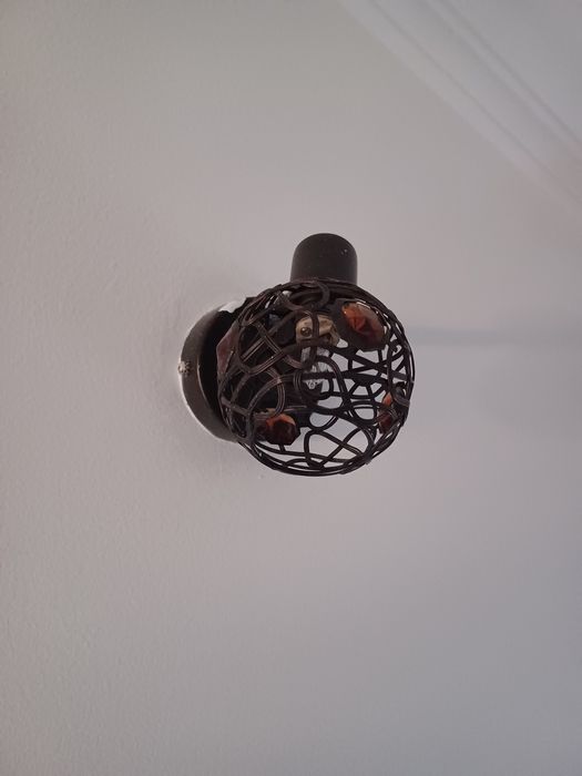 Candeeiros em bronze castanho