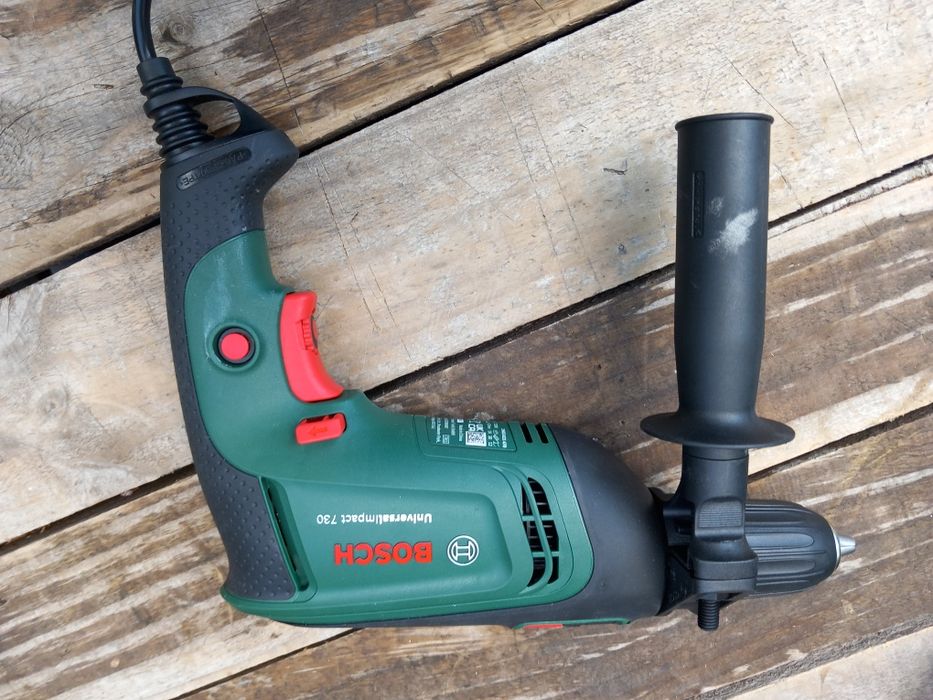 Bosch UniversalImpact 730 wiertarka udarowa 730W