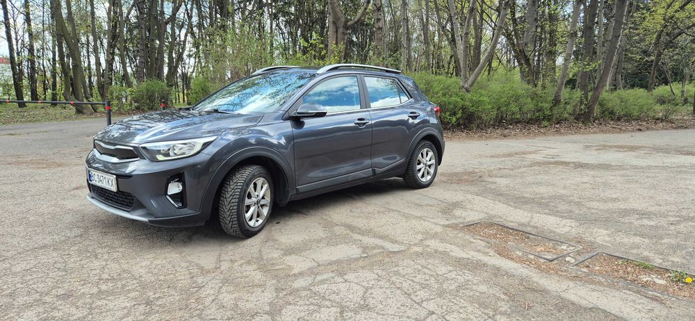 Kia stonic avtomat