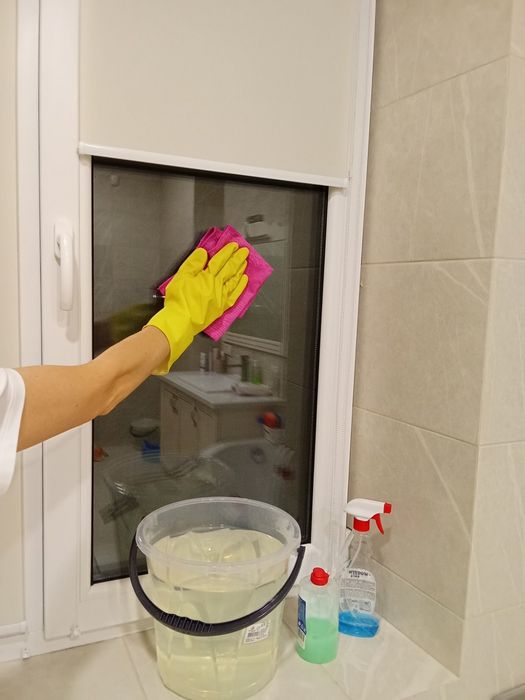Не агенство! УБОРКА квартир домов коттеджей; хозяюшка уборщица офисов; Услуги домработницы; химчистка мебели матраса
