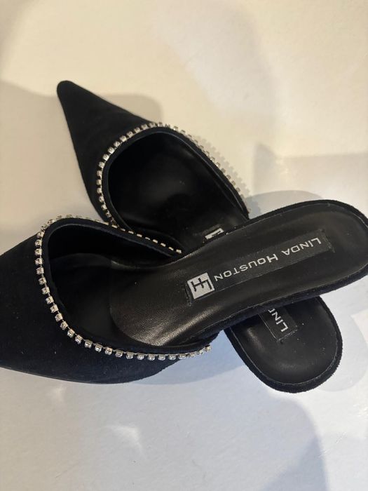 Sapato elegante aberto atrás tamanho 36