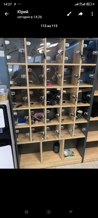 Тумбы офисные мобильные разных расцветок .