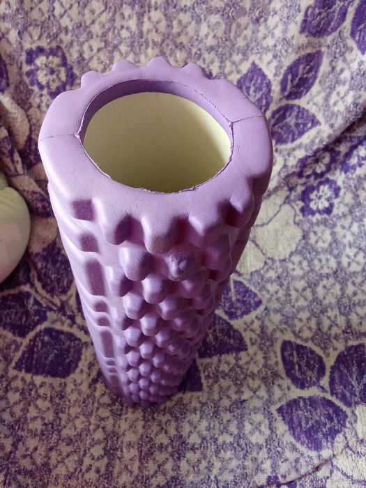 Фітнес валік тверда гума.