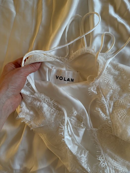 Платье в бельевом стиле с кружевом Volan для невесты