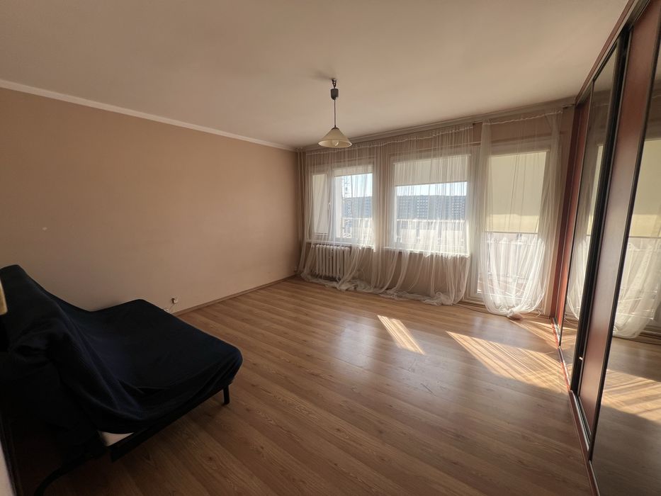 Duzy pokoj z balkonem do wynajecia