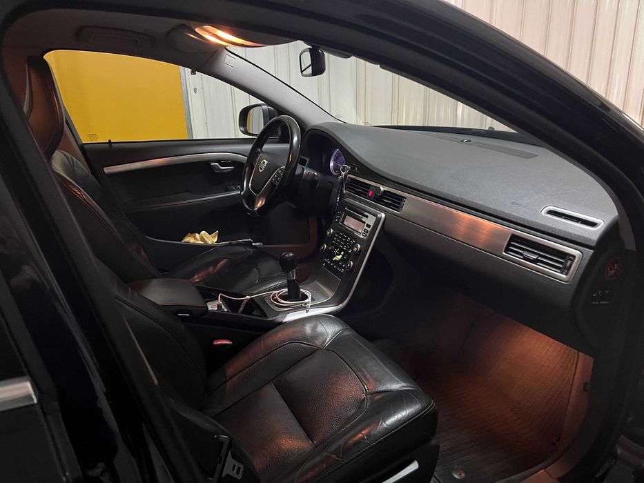 VOLVO S 80 MOMENTUM, em muito bom estado — photo 4