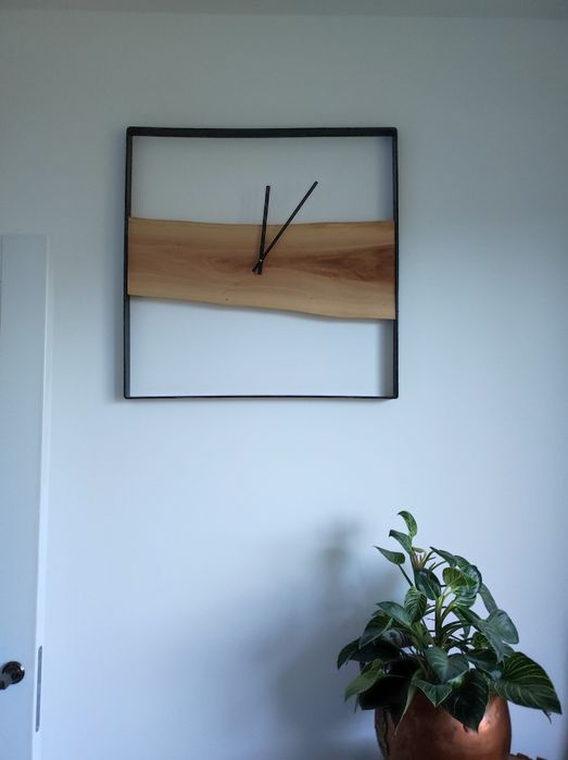 Piękne zegary z drewna
