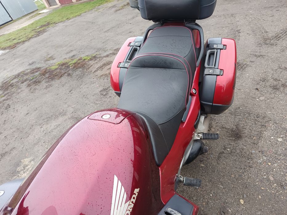 Hondal st 1100 pan european