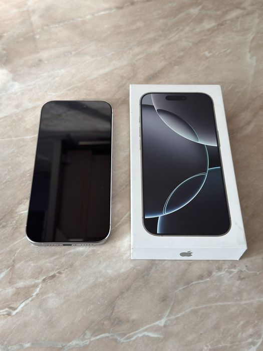 iPhone 16 Pro 256GB White Titanium