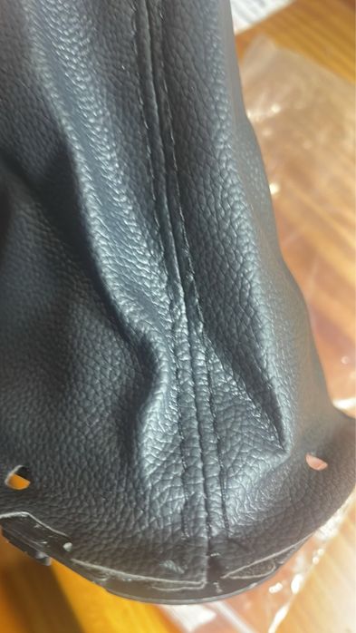 Ковпак ковпачок куліси кожух чохол кожух шкіряна обшивки ручки перемикання передач Toyota Avensis T25 MK2 II 03-2009