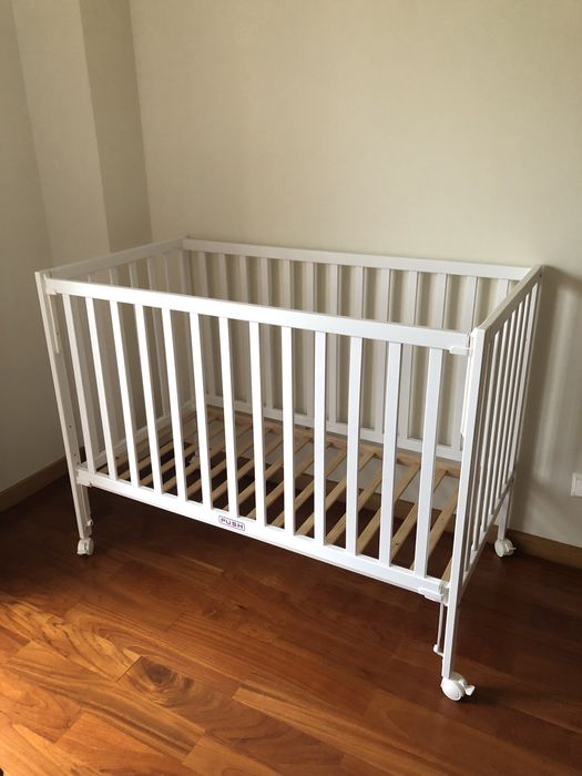 Cama berço grades e colchão como novos