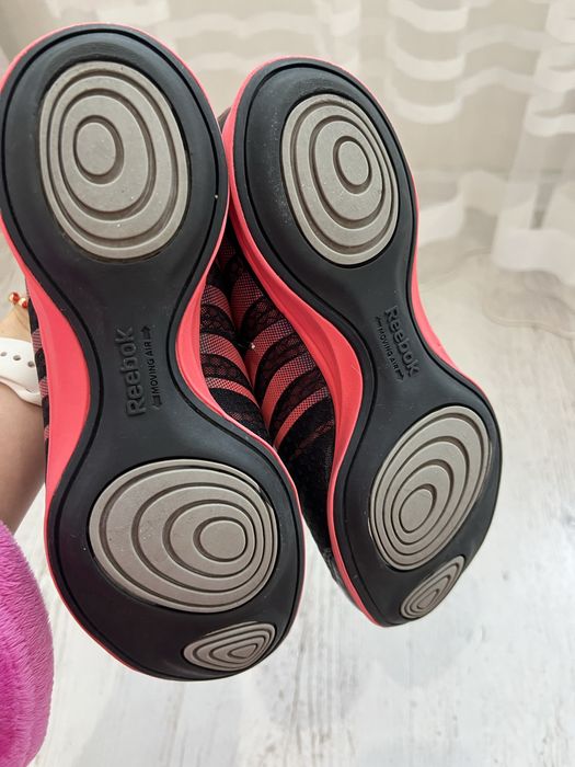 Кросівки Reebok жіночі