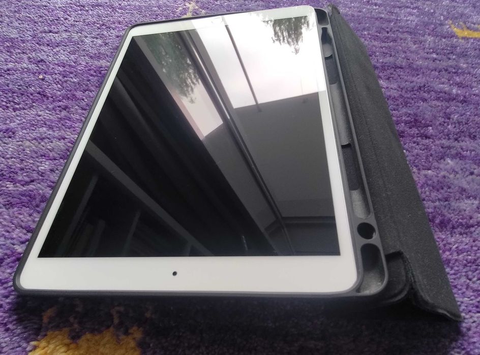 Apple iPad Pro 10.5" 64GB LTE (Cellular) – Model A1709